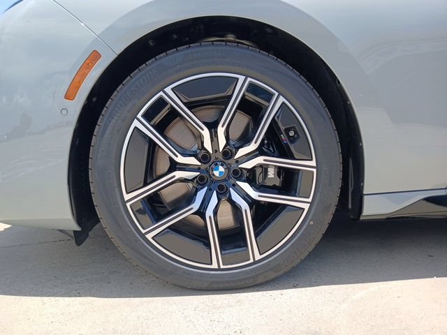 New 2026 BMW 740i w/ Executive Package RWD image 5