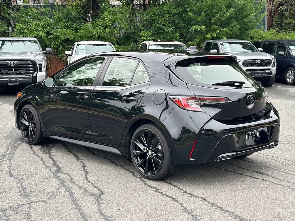Used 2020 Toyota Corolla SE FWD image 3