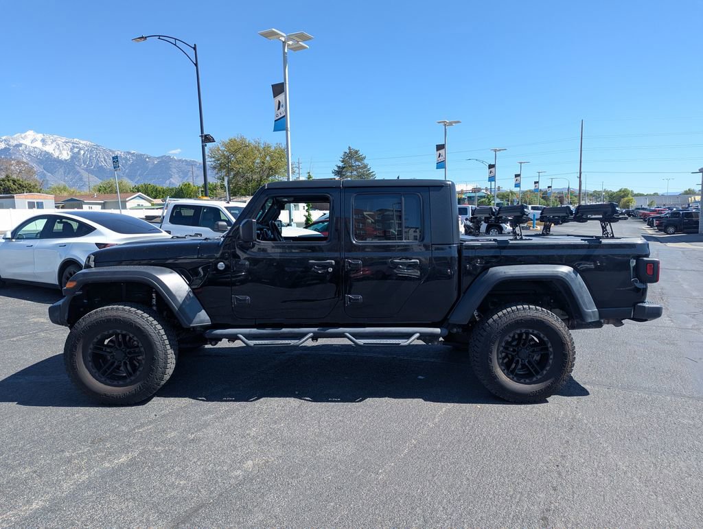 Used 2020 Jeep Gladiator Sport w/ Quick Order Package 24S AWD/4WD image 8