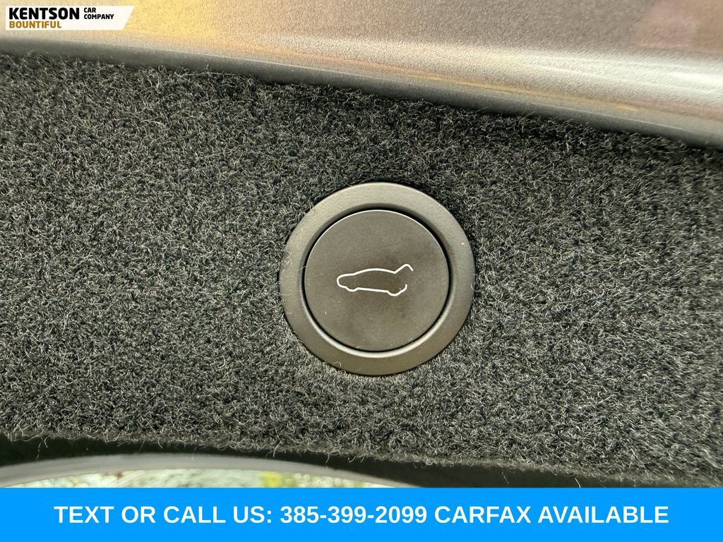 Used 2025 Tesla Model 3 Performance AWD/4WD image 30