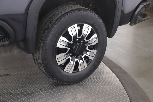 Used 2025 GMC Sierra 2500 Denali w/ Denali Reserve Package AWD/4WD image 14