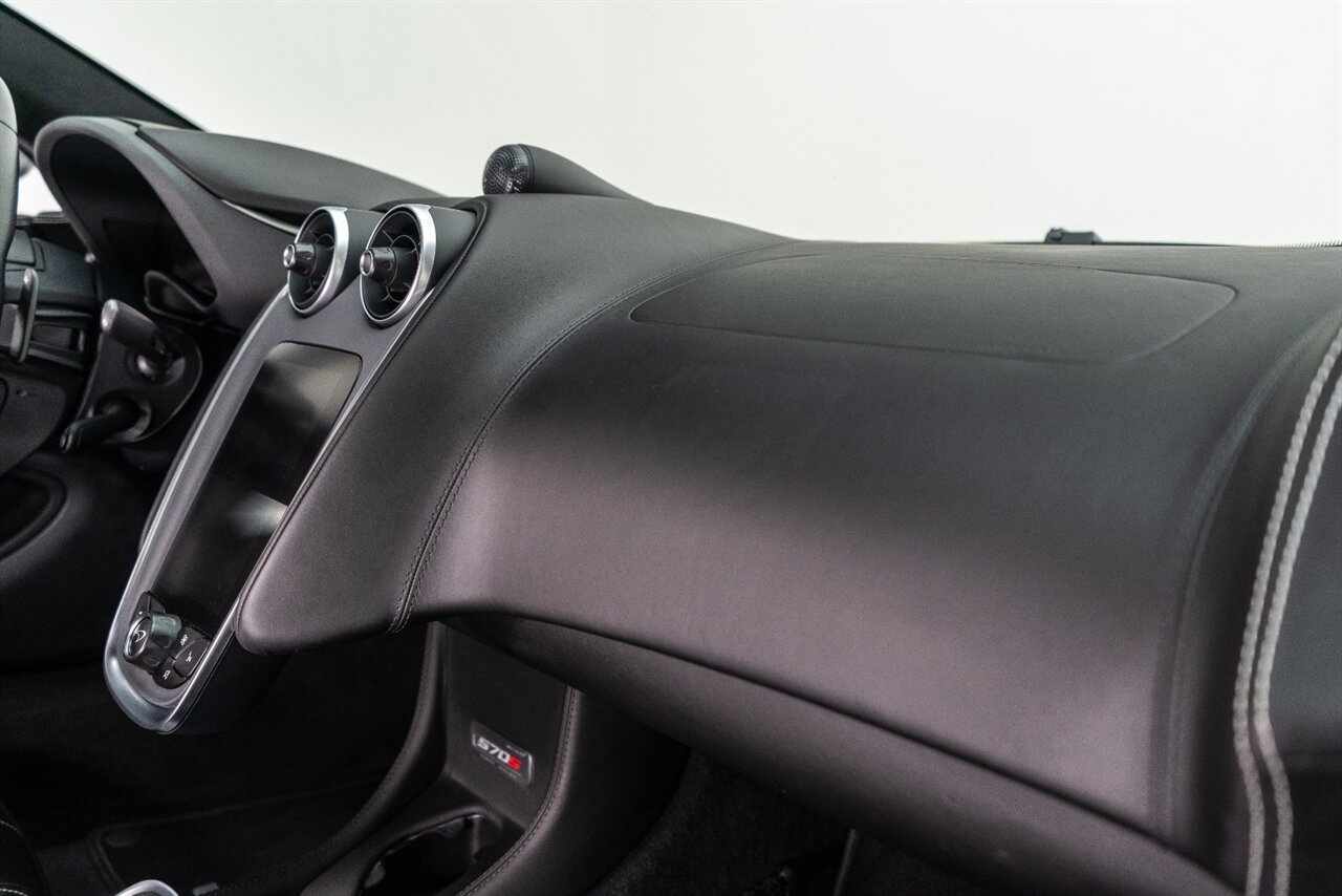 Used 2019 McLaren 570S Coupe RWD image 47