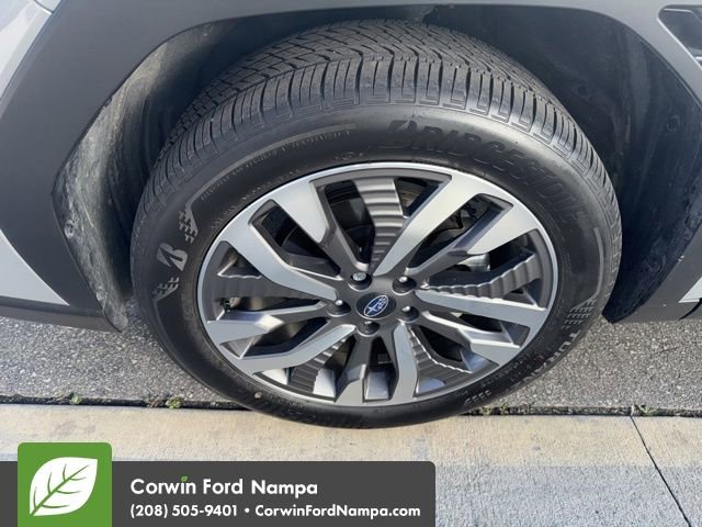 Used 2025 Subaru Forester Touring image 6