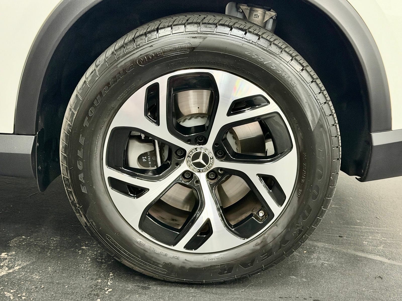 Used 2026 Mercedes-Benz GLC 350e 4MATIC image 17