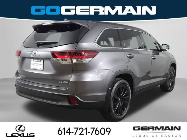 Used 2019 Toyota Highlander SE image 9