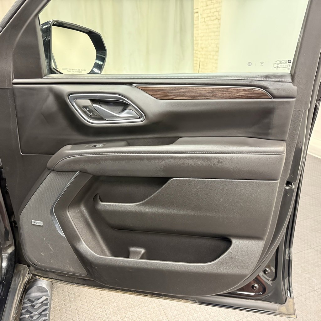 Used 2023 Chevrolet Tahoe Z71 image 18