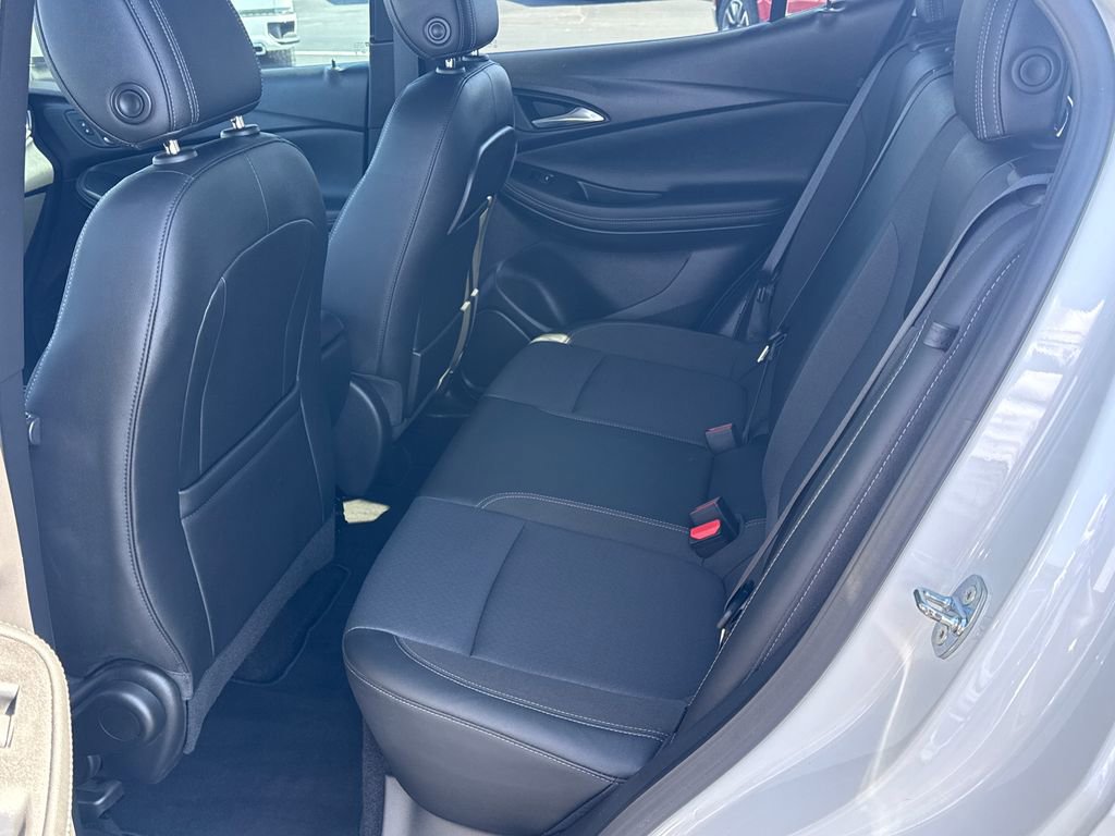 Certified 2022 Buick Encore GX Preferred w/ Sport Touring Package FWD image 27