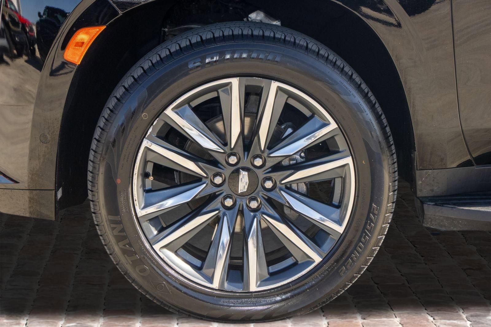 Used 2023 Cadillac Escalade Sport AWD/4WD image 41
