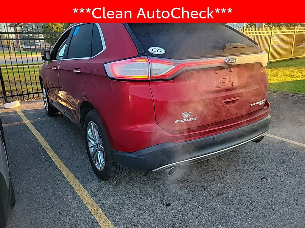 Used 2017 Ford Edge Titanium w/ Technology Package FWD image 4