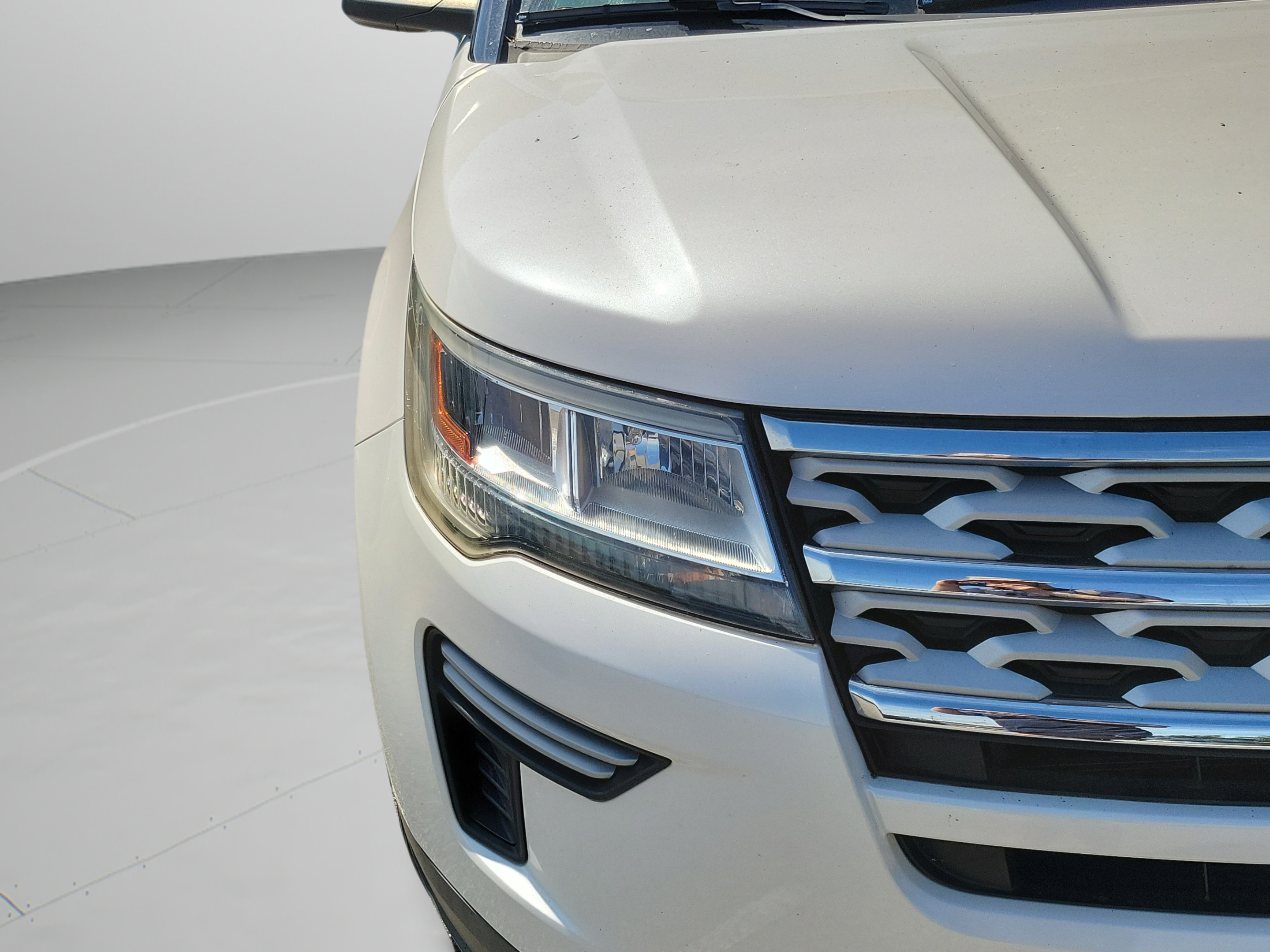 Used 2019 Ford Explorer XLT w/ Class III Trailer Tow Package FWD image 12