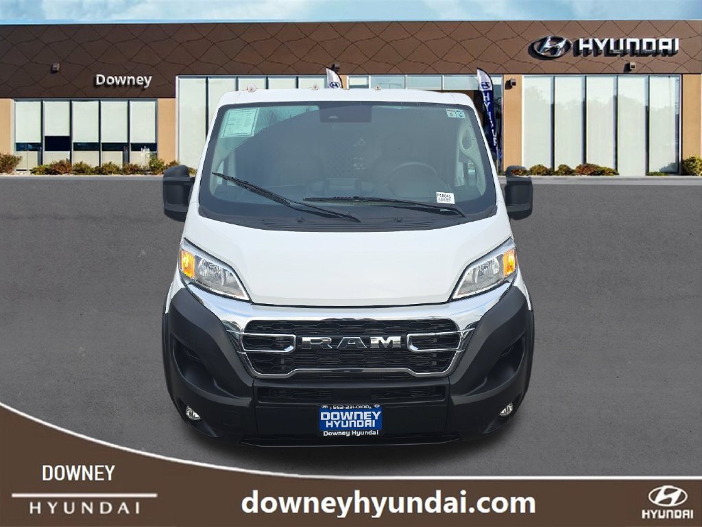 Used 2025 RAM ProMaster 2500 w/ U-Haul Equipment Group FWD image 8