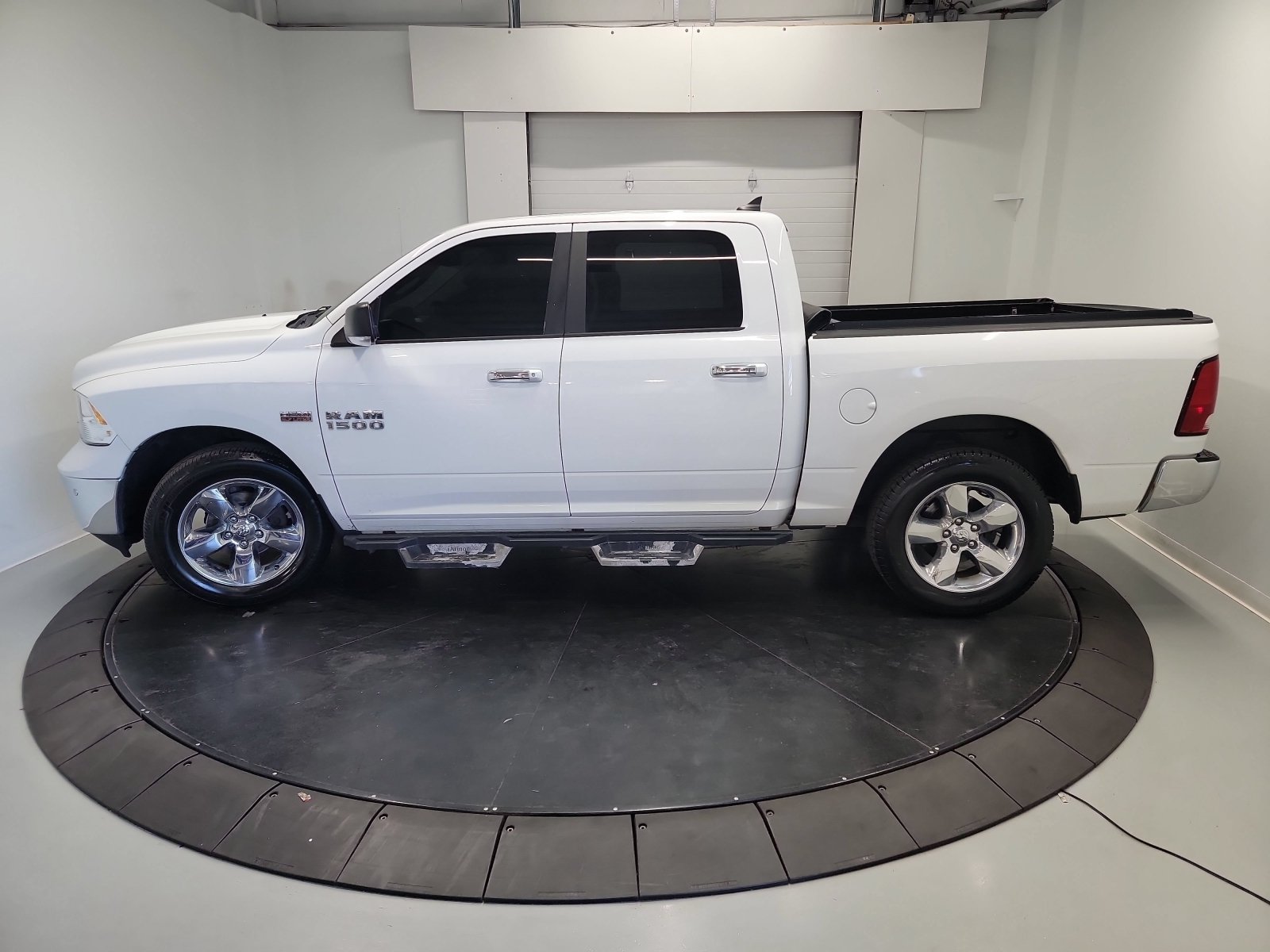 Used 2016 RAM 1500 Big Horn AWD/4WD image 4