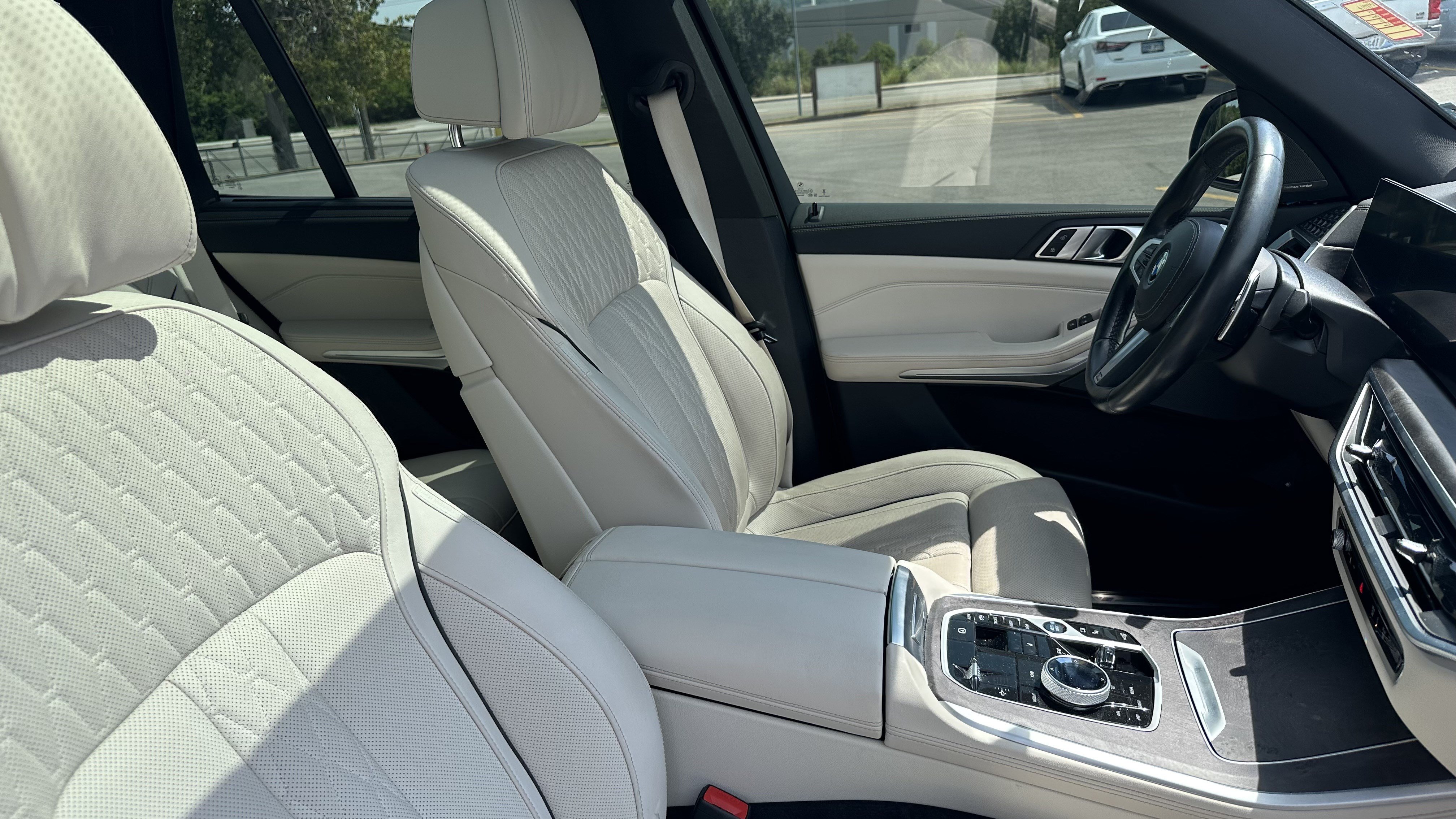 Certified 2024 BMW X5 xDrive50e w/ Executive Package AWD/4WD image 33