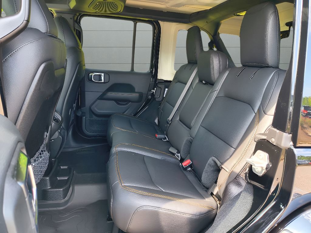 New 2025 Jeep Wrangler Sahara image 23