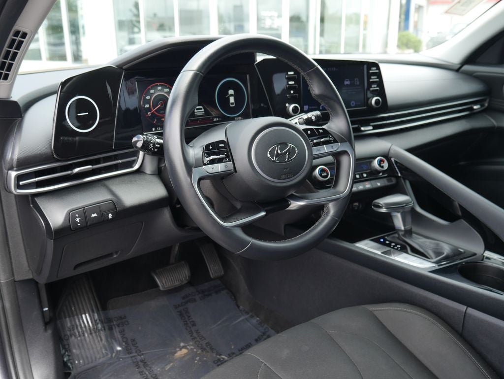Used 2021 Hyundai Elantra SEL w/ Convenience Package FWD image 31