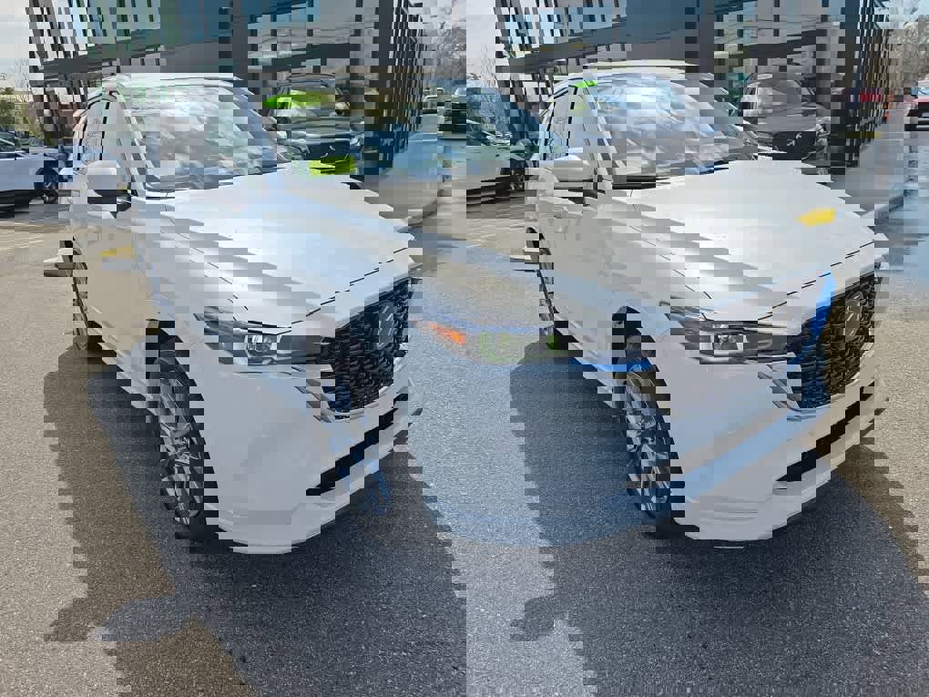 Used 2025 MAZDA CX-5 AWD 2.5 S w/ Premium Plus Pkg image 4