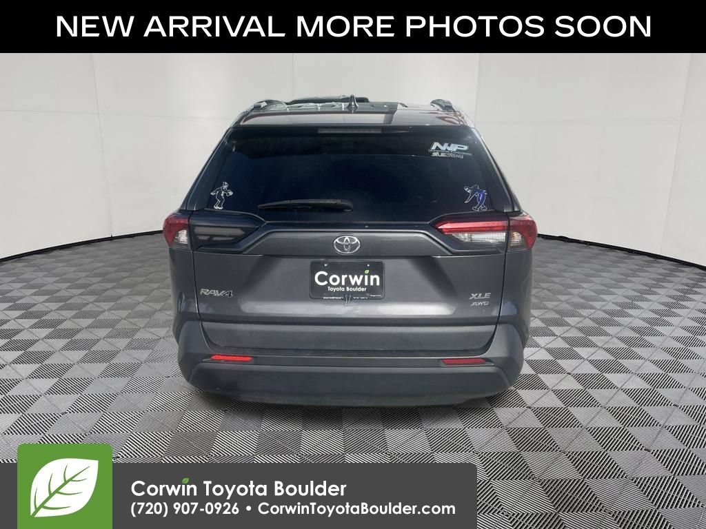 Used 2022 Toyota RAV4 XLE AWD/4WD image 6