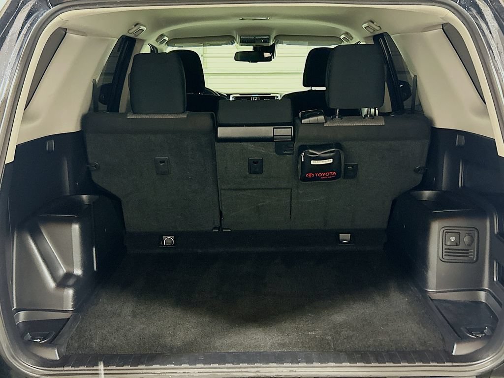 Used 2021 Toyota 4Runner SR5 RWD image 22