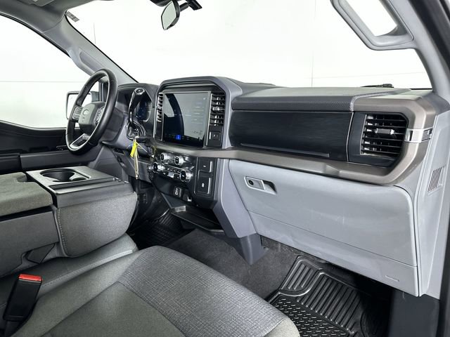 Used 2025 Ford F150 XLT w/ Equipment Group 301A Standard image 28
