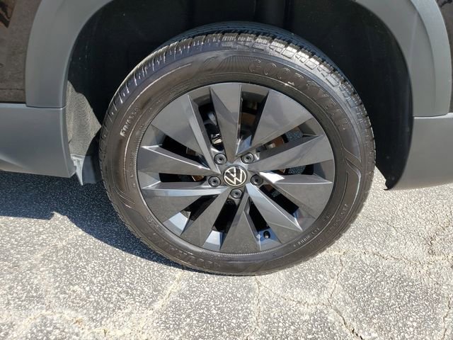 Certified 2024 Volkswagen Taos S FWD image 7