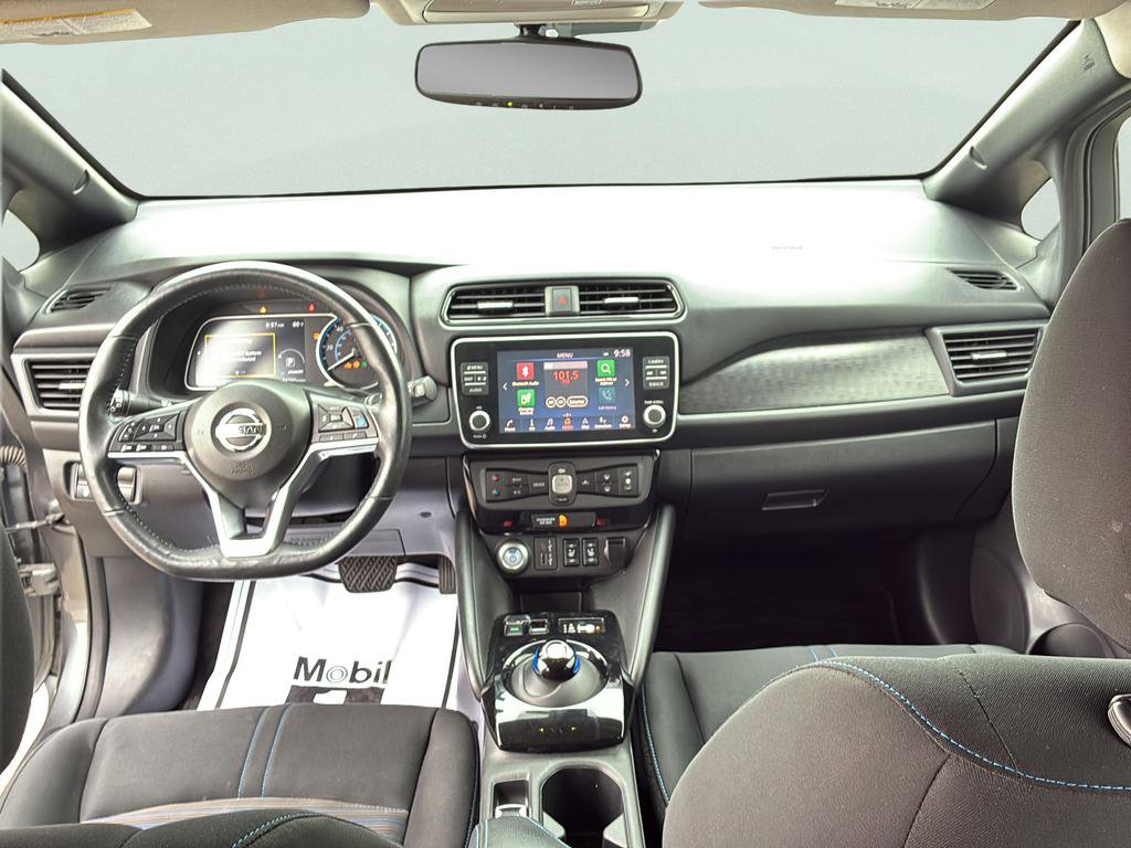 Used 2020 Nissan Leaf SV w/ SV Technology Package image 23
