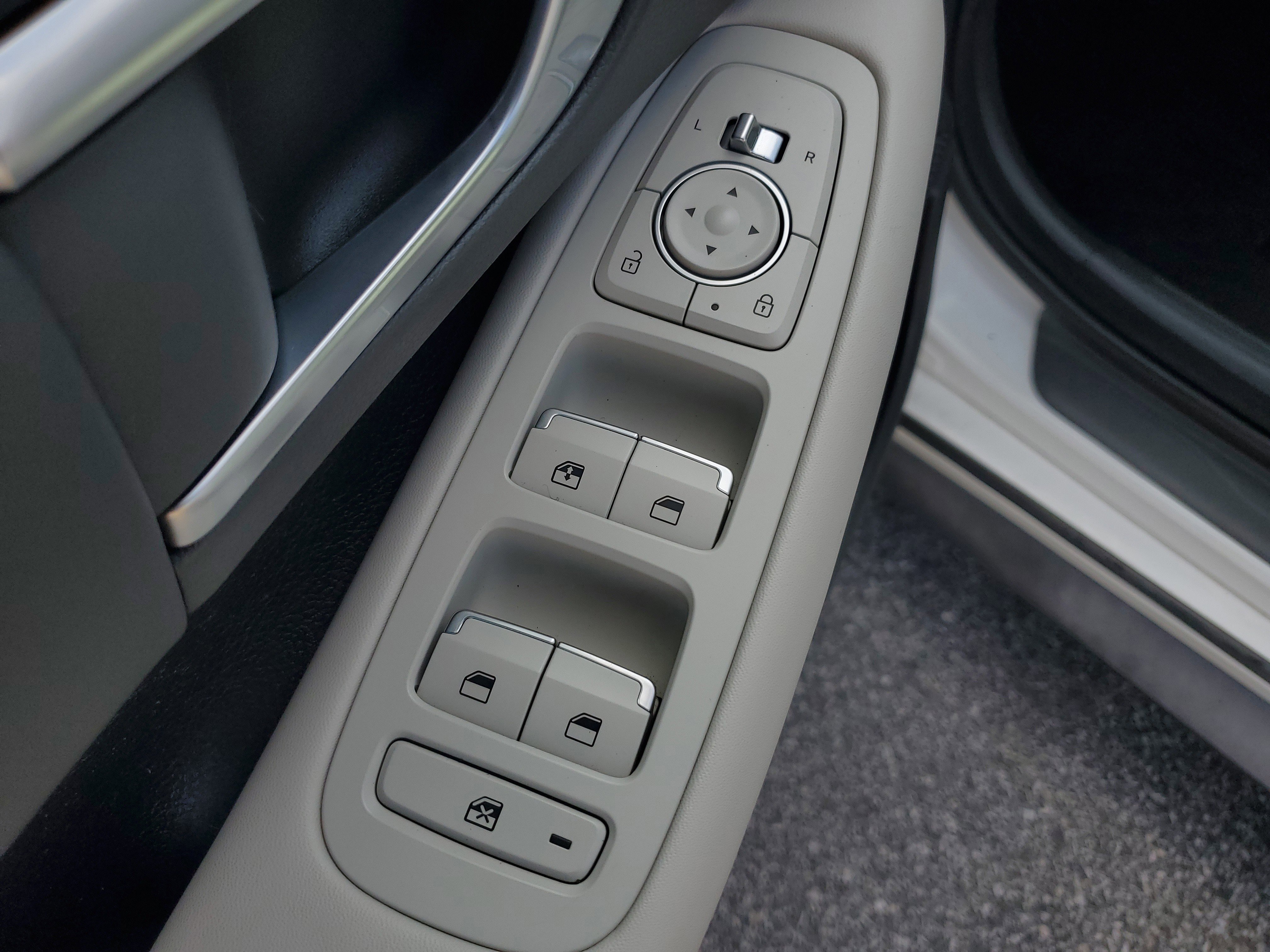 Used 2021 Hyundai Sonata Blue image 18