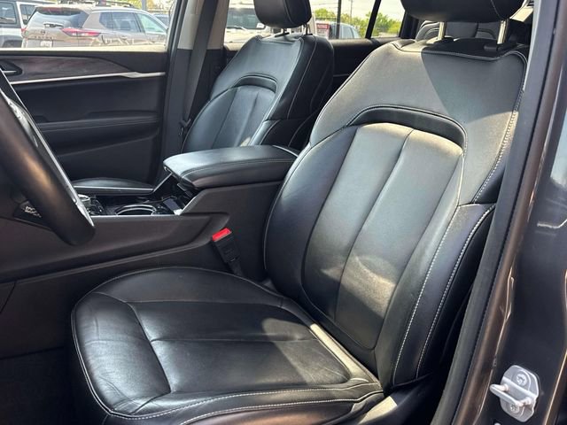 Used 2022 Jeep Grand Cherokee L Limited AWD/4WD image 6