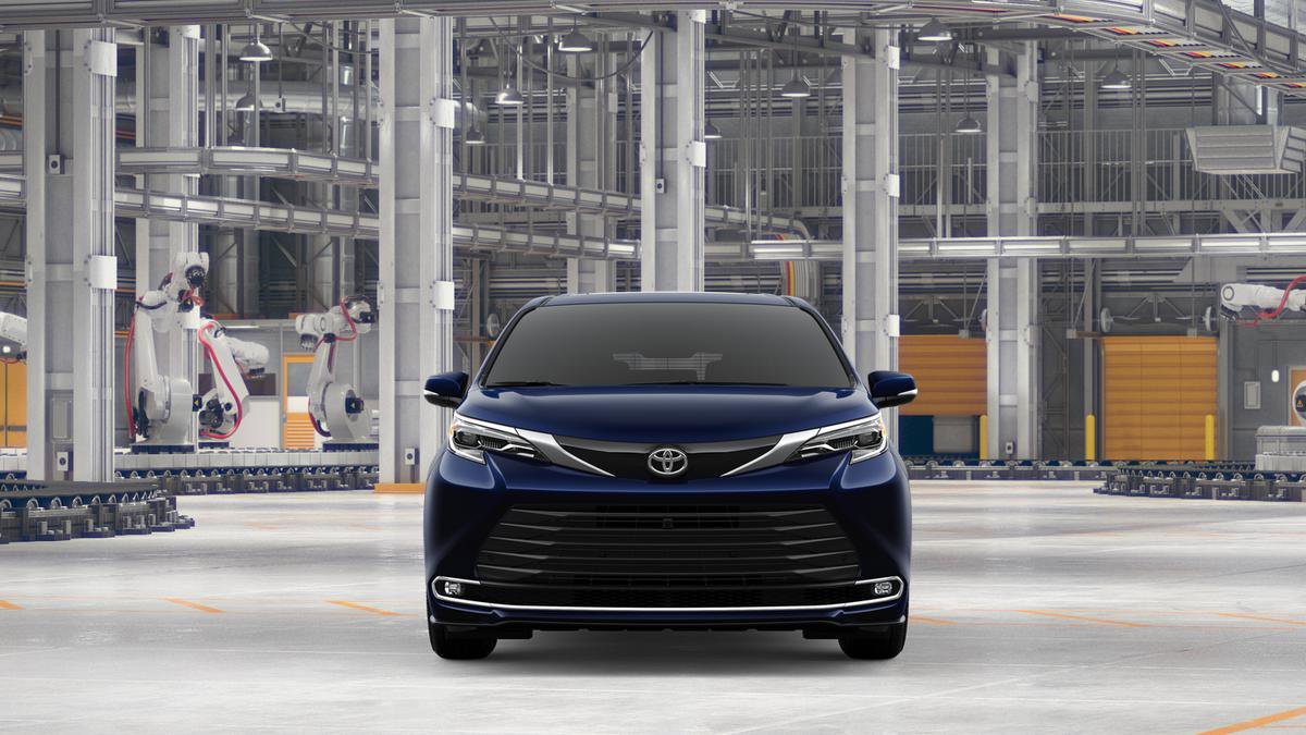New 2026 Toyota Sienna Platinum AWD/4WD image 17