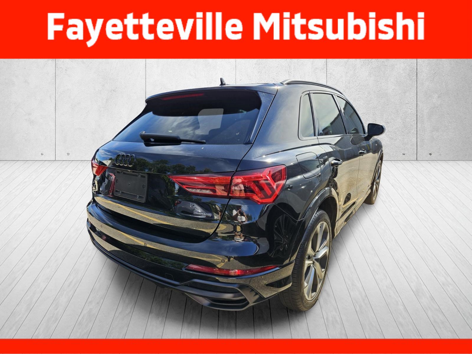 Used 2022 Audi Q3 2.0T Premium Plus w/ Premium Plus Package AWD/4WD image 10
