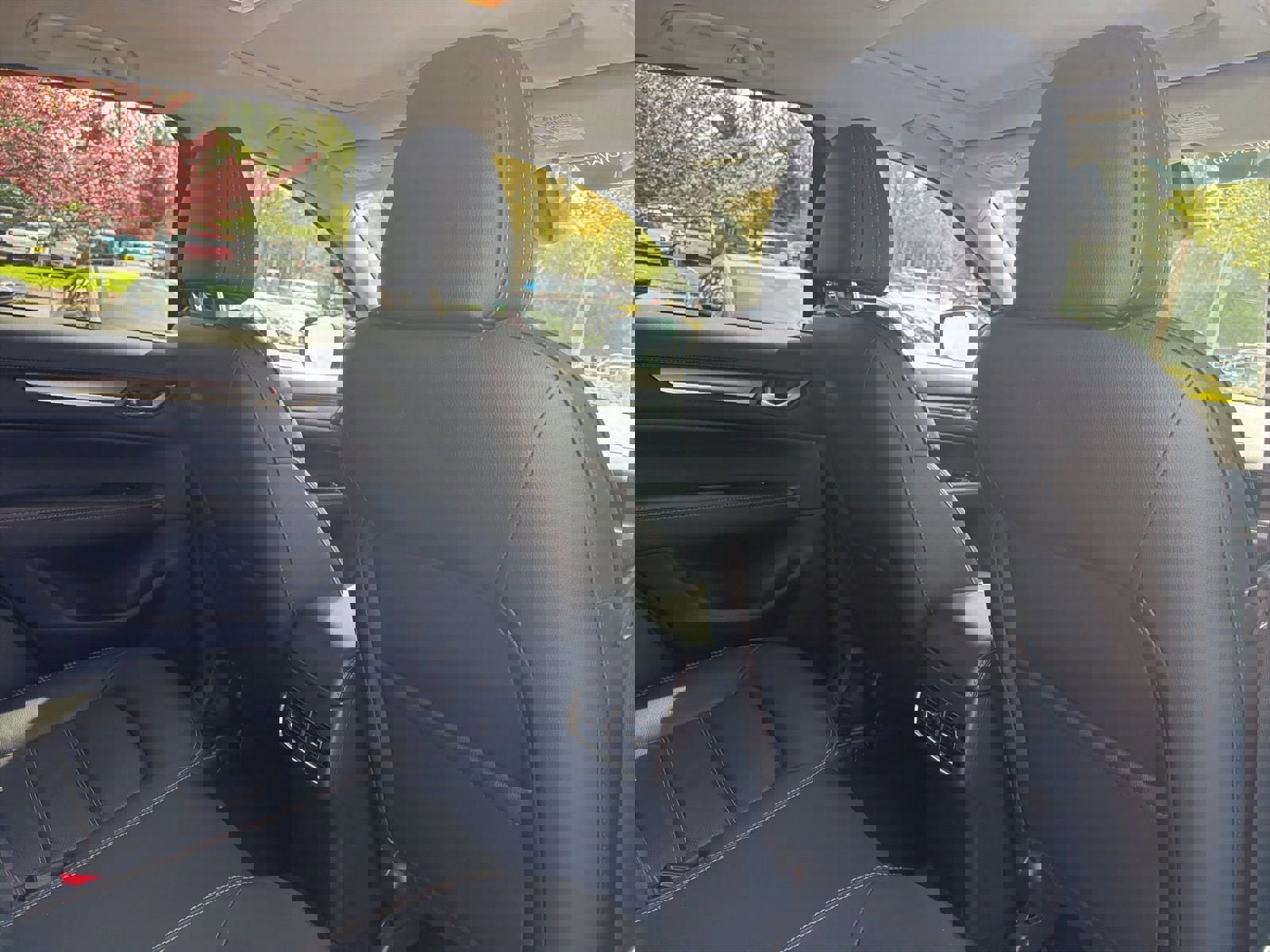 Used 2025 MAZDA CX-5 AWD 2.5 S w/ Premium Plus Pkg image 13