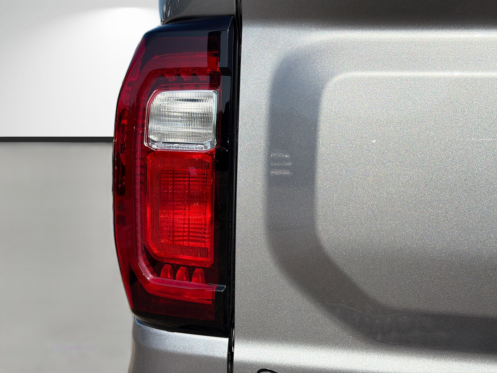 Used 2024 GMC Canyon AT4 w/ AT4 Premium Package image 10