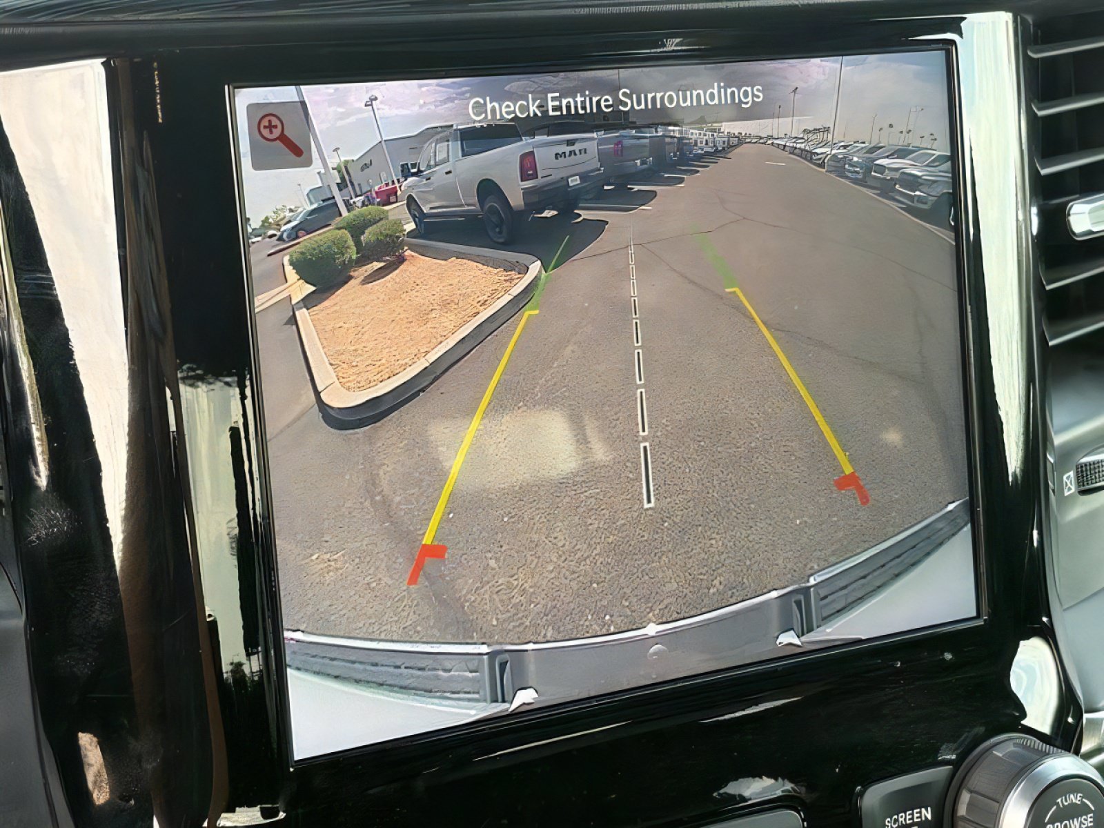 Used 2024 RAM 1500 Laramie AWD/4WD image 24