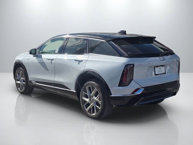 New 2026 Cadillac Optiq Luxury 1 RWD image 7