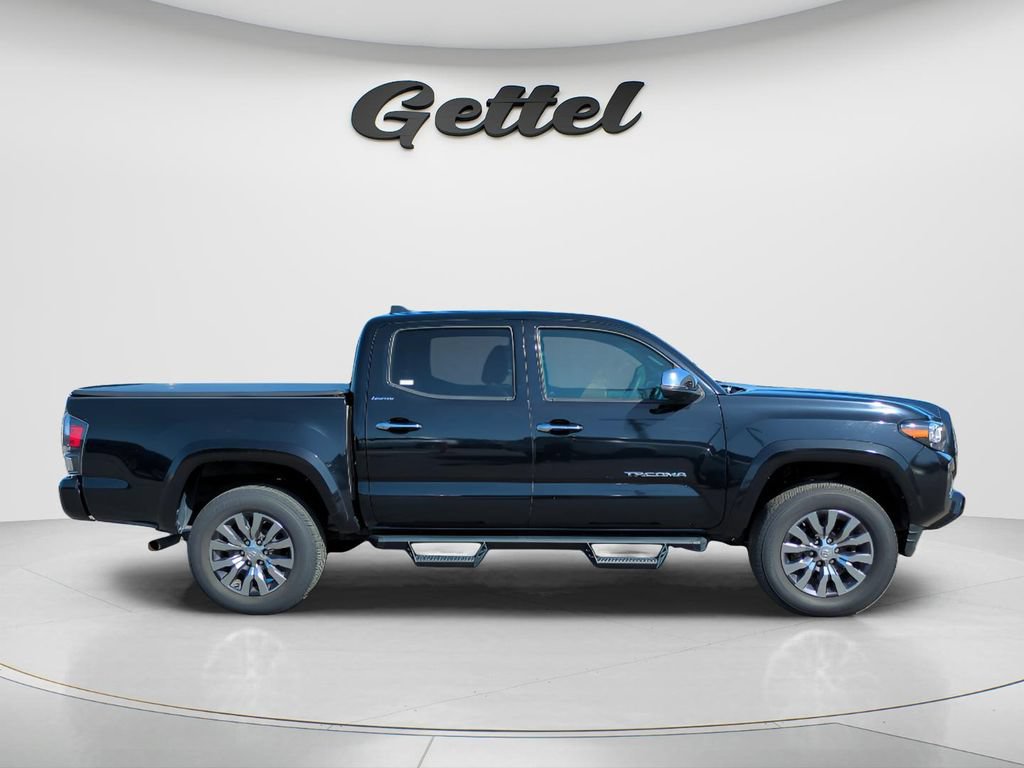 Used 2022 Toyota Tacoma Limited RWD image 4