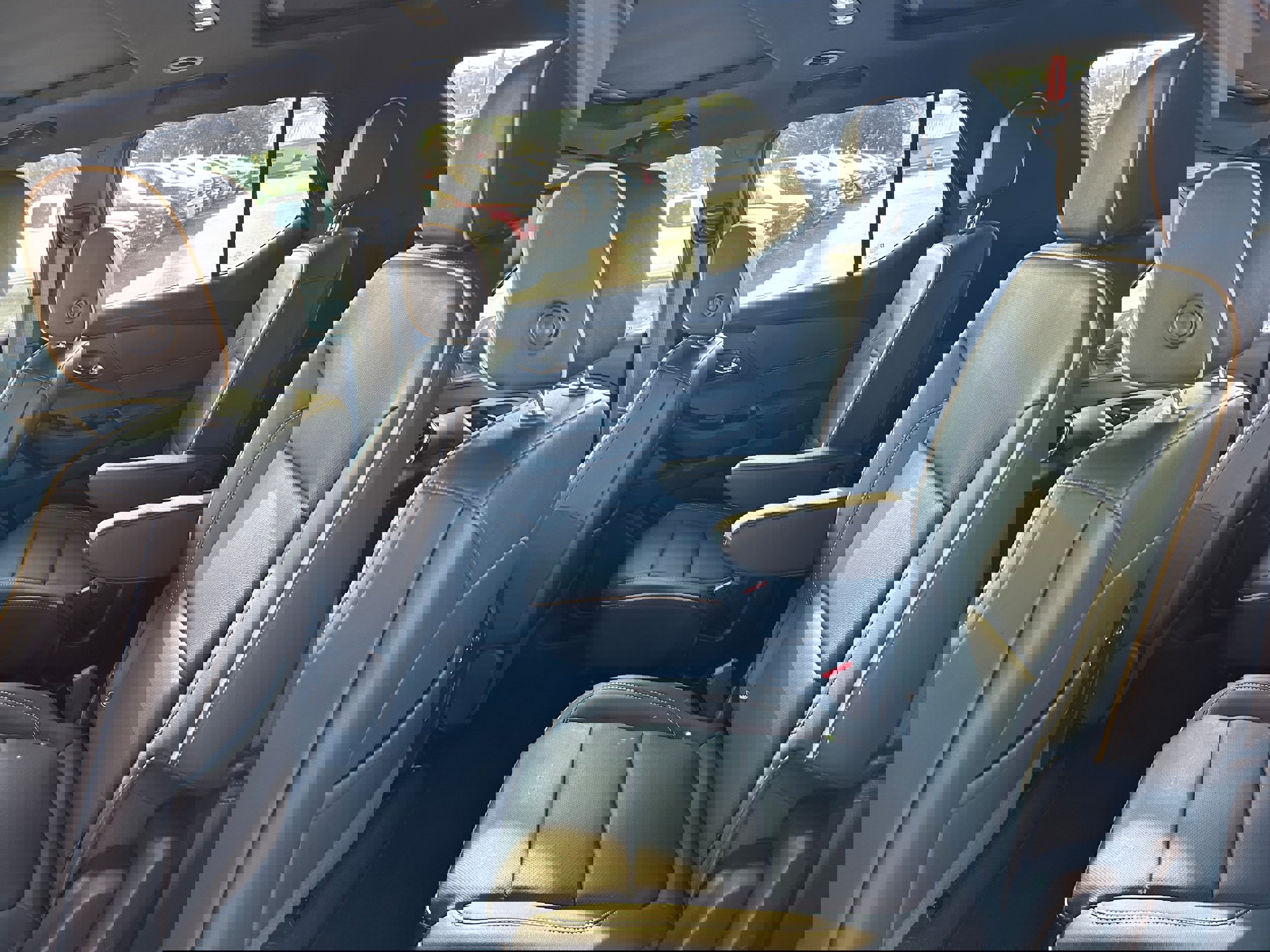 Used 2023 Chevrolet Traverse Premier image 21