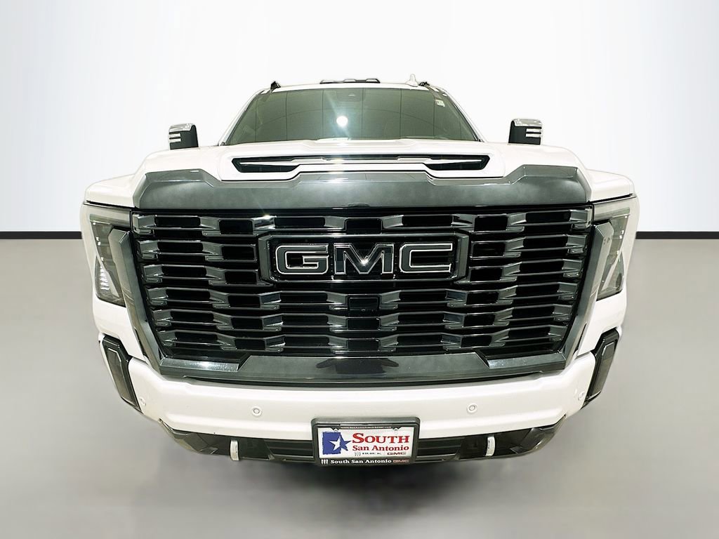 Used 2024 GMC Sierra 2500 Denali Ultimate w/ Max Trailering Package image 2