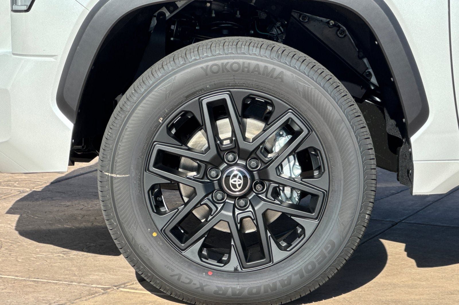New 2026 Toyota Tundra Limited AWD/4WD image 14
