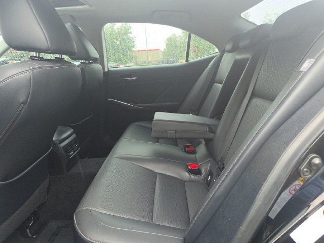 Used 2015 Lexus IS 250 AWD w/ Navigation System Package image 10