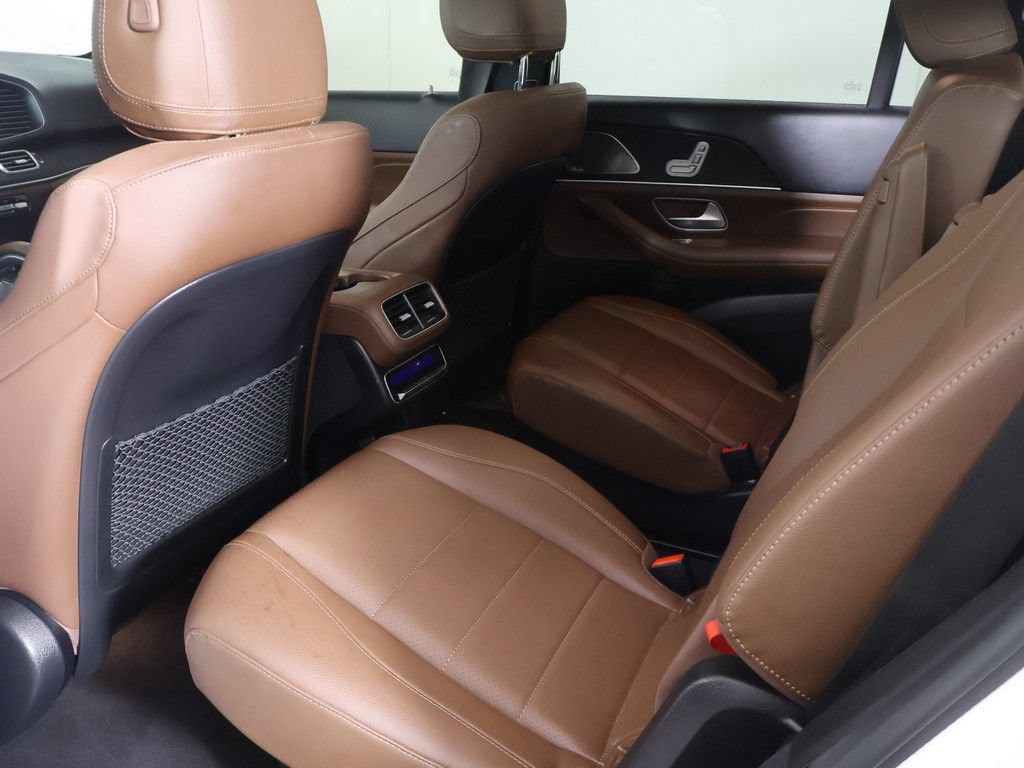 Used 2024 Mercedes-Benz GLS 450 4MATIC w/ AMG Line Exterior image 34