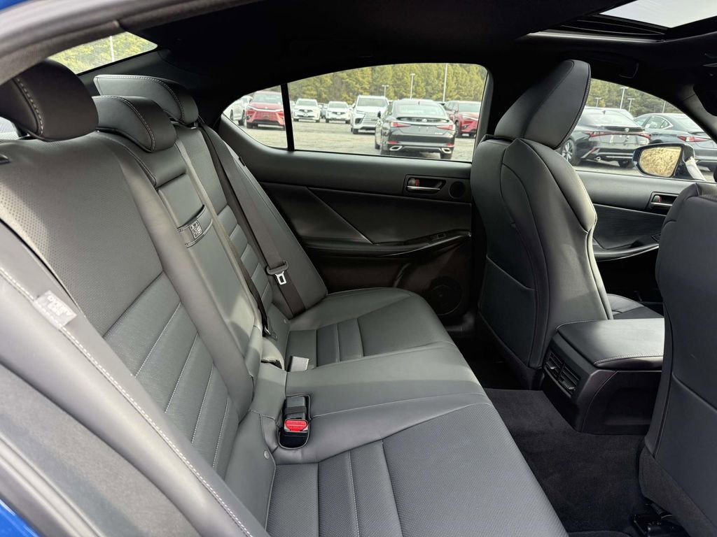 Used 2022 Lexus IS 350 F Sport image 16