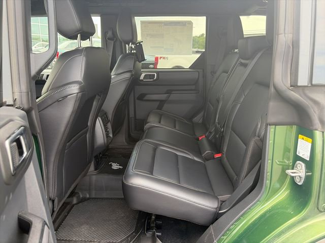 New 2025 Ford Bronco Outer Banks w/ Black Appearance Package AWD/4WD image 28