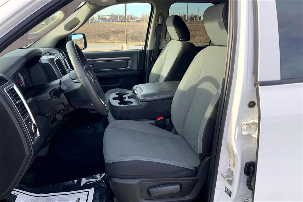 Used 2024 RAM 1500 Classic SLT image 10