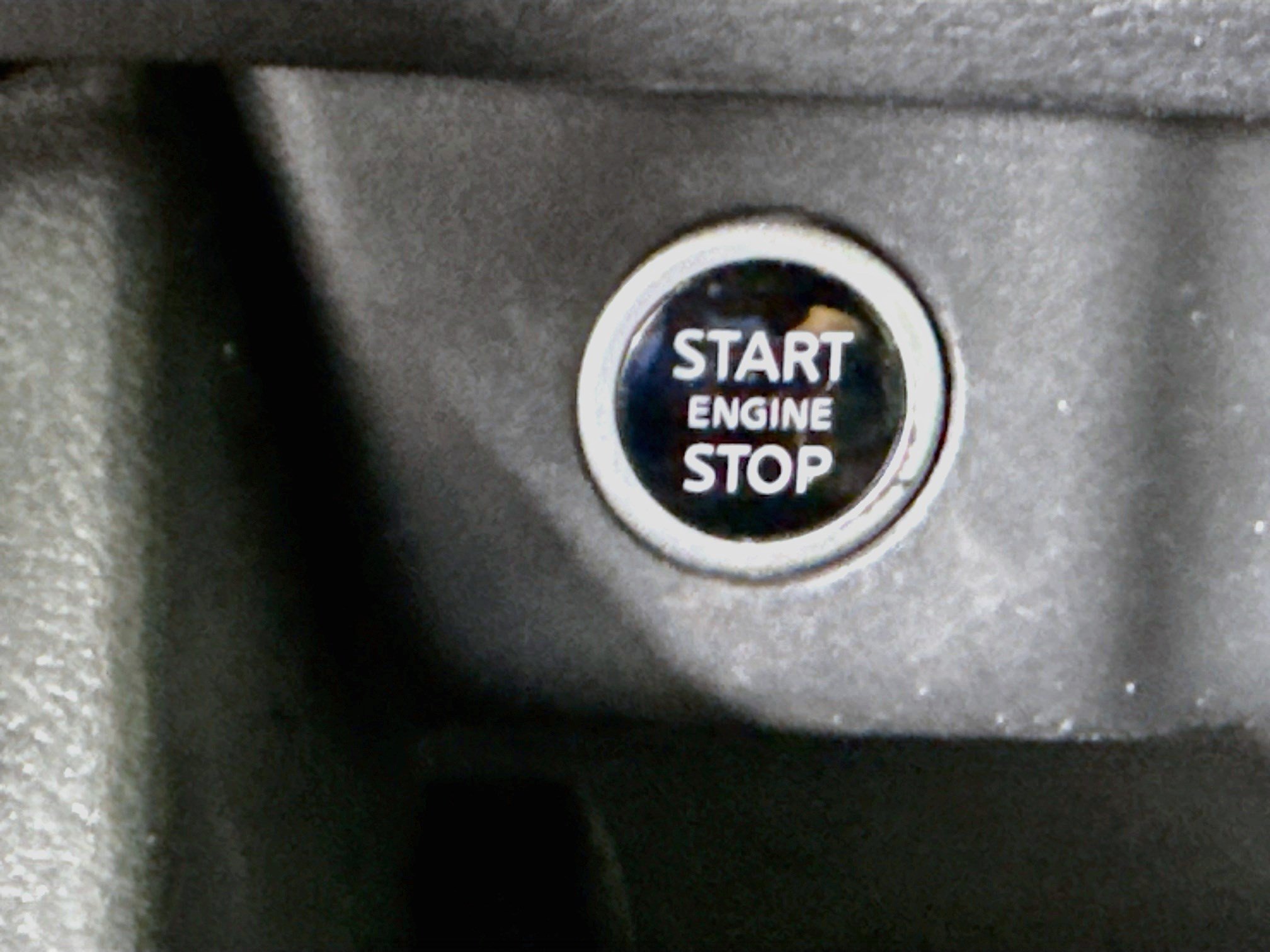Used 2022 Nissan Rogue SV FWD image 21