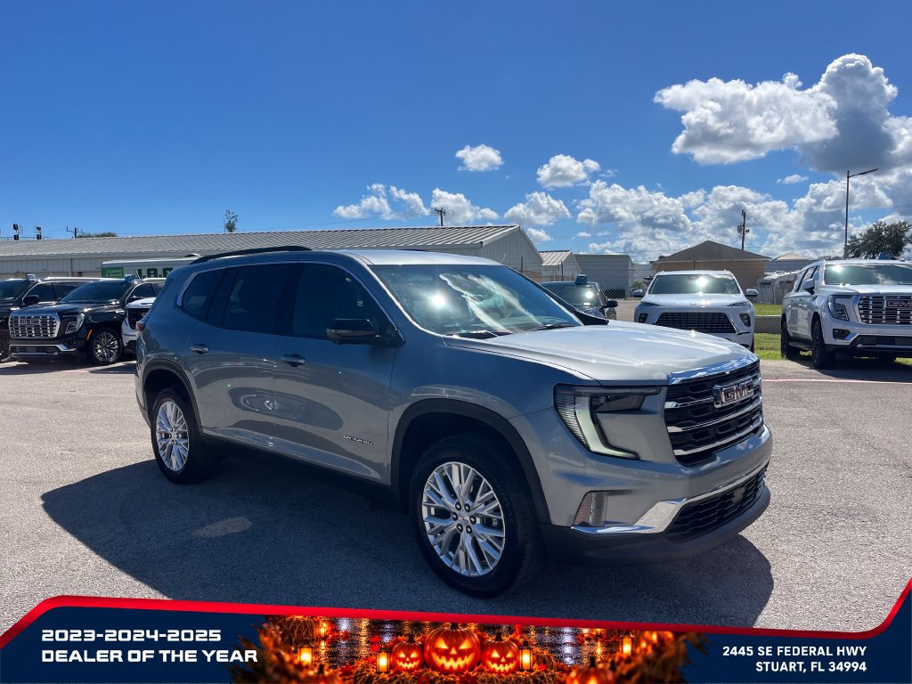 Used 2026 GMC Acadia Elevation w/ Elevation Premium Package FWD image 2