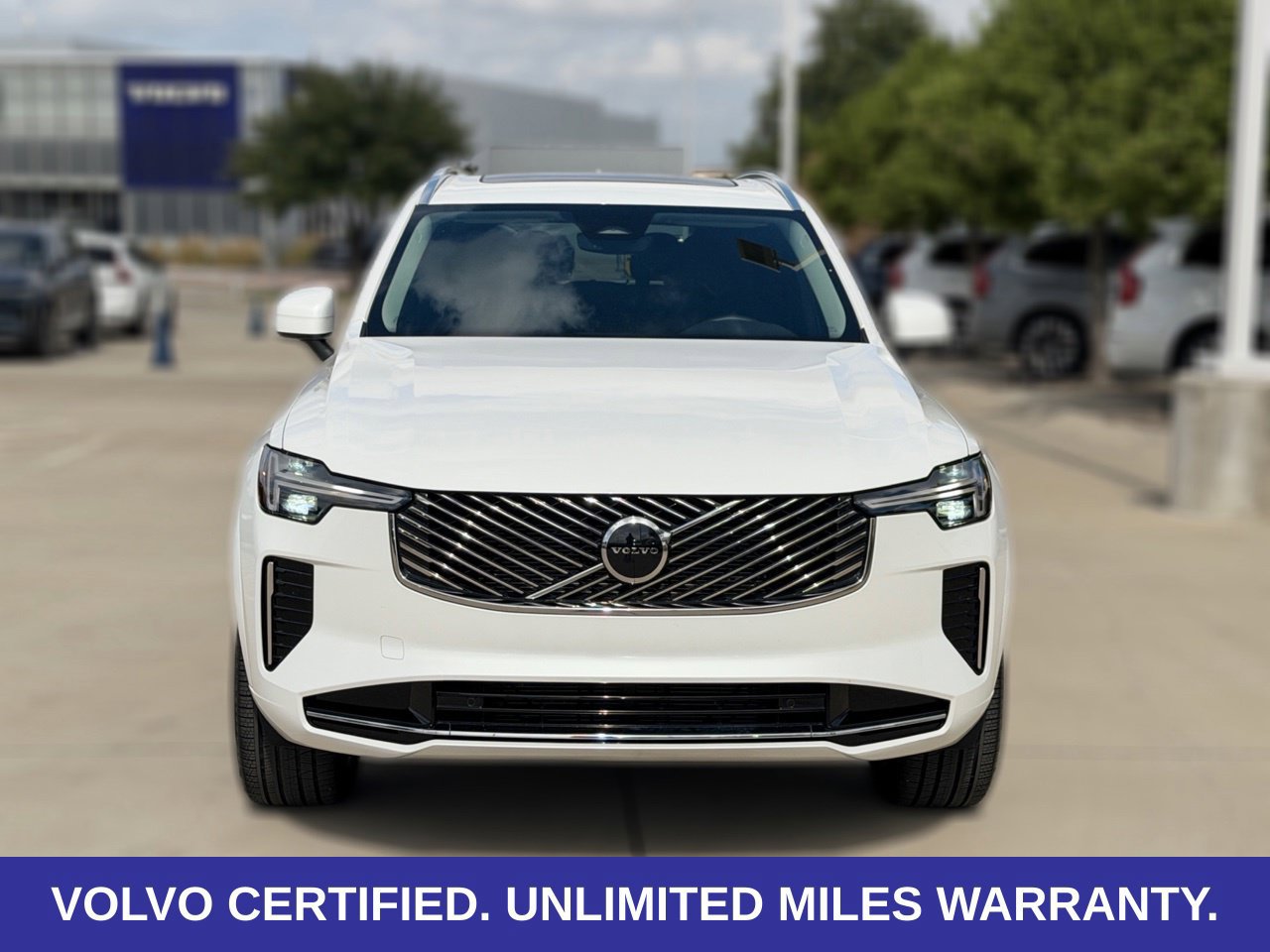 Certified 2025 Volvo XC90 B5 Core AWD/4WD image 4