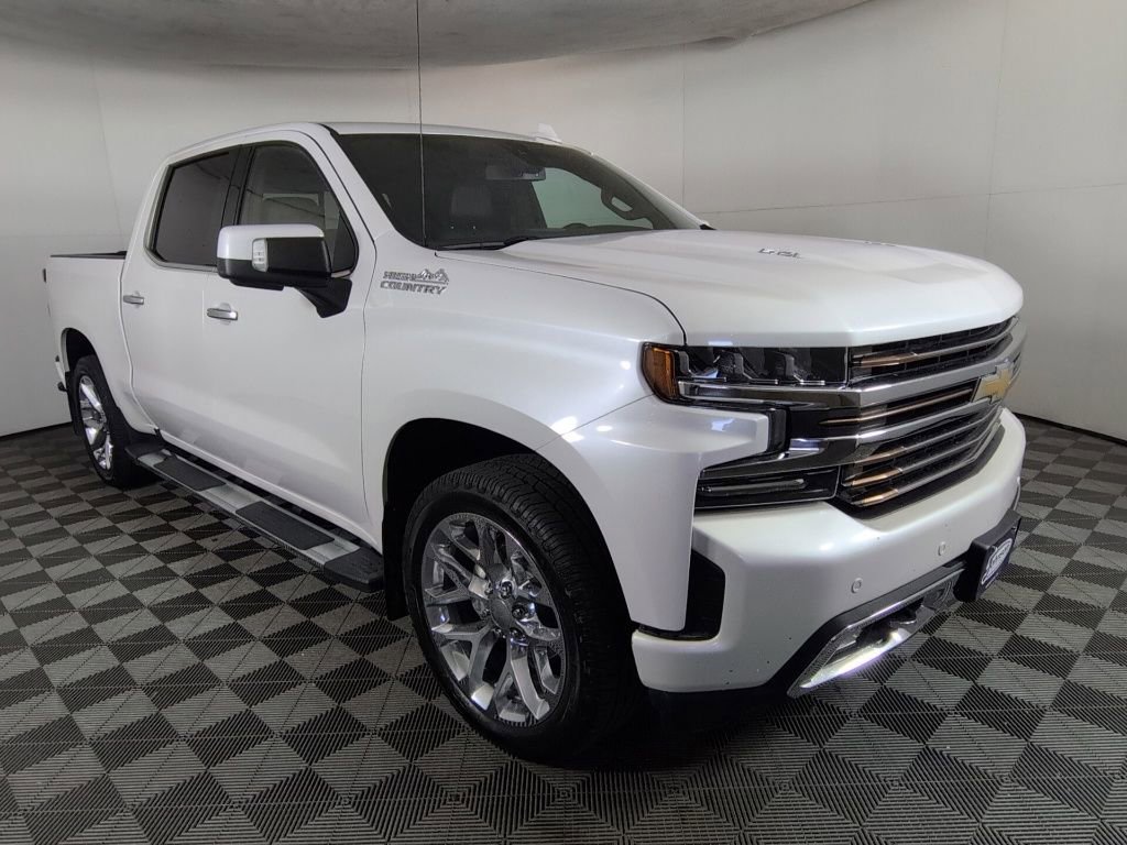 Certified 2022 Chevrolet Silverado 1500 High Country AWD/4WD image 3