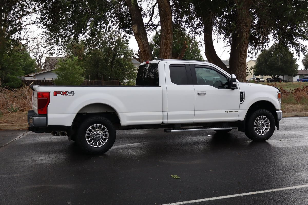 Used 2020 Ford F350 Lariat w/ Chrome Package AWD/4WD image 4