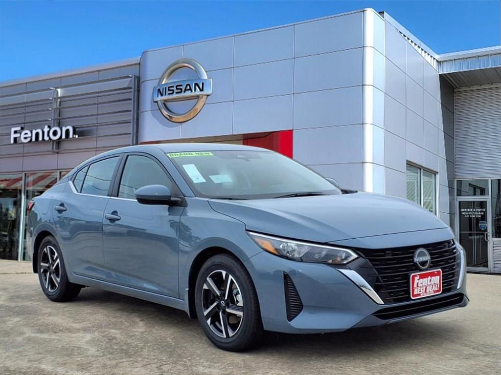 New 2025 Nissan Sentra SV w/ All-Weather Package