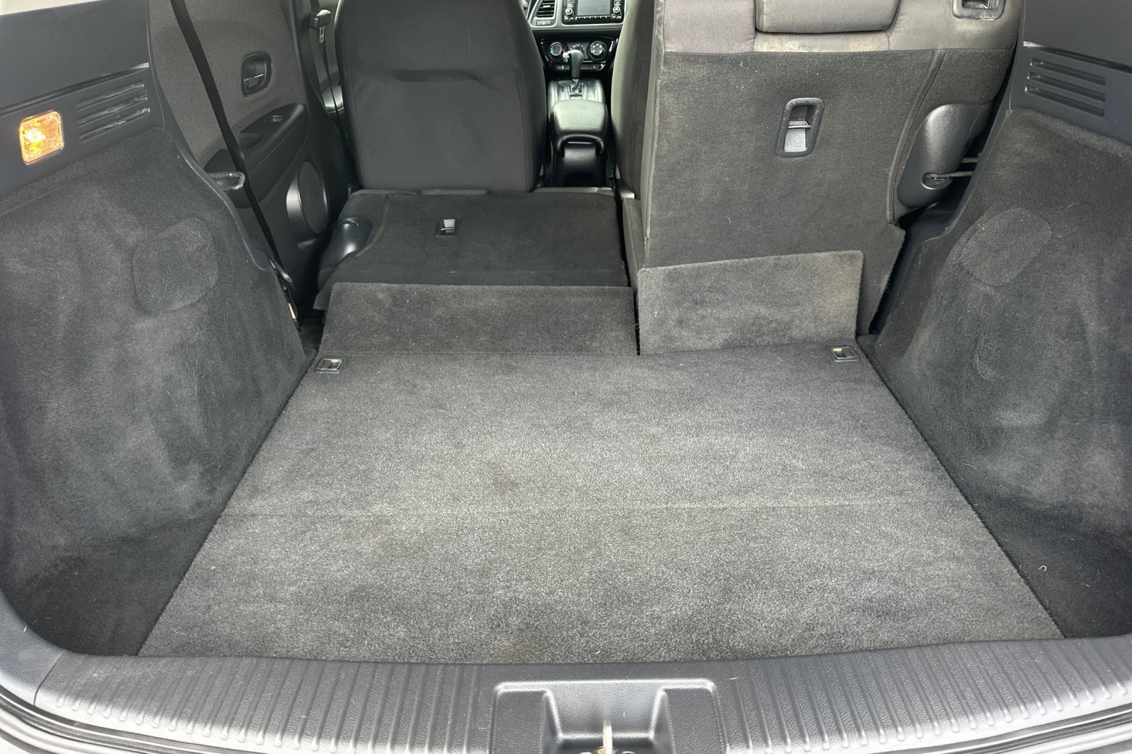 Used 2019 Honda HR-V LX image 17