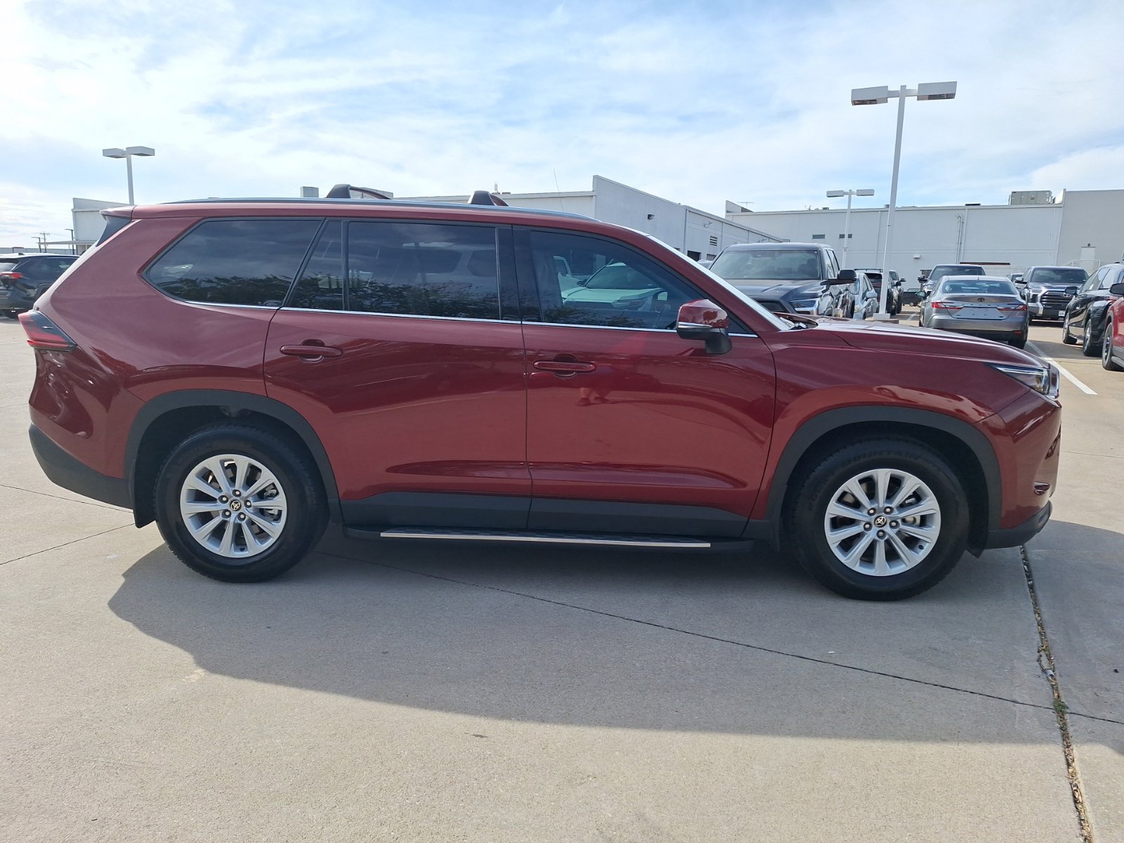 Used 2026 Toyota Grand Highlander FWD image 7